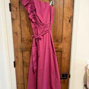 Elegant One-Shoulder Pink Dress